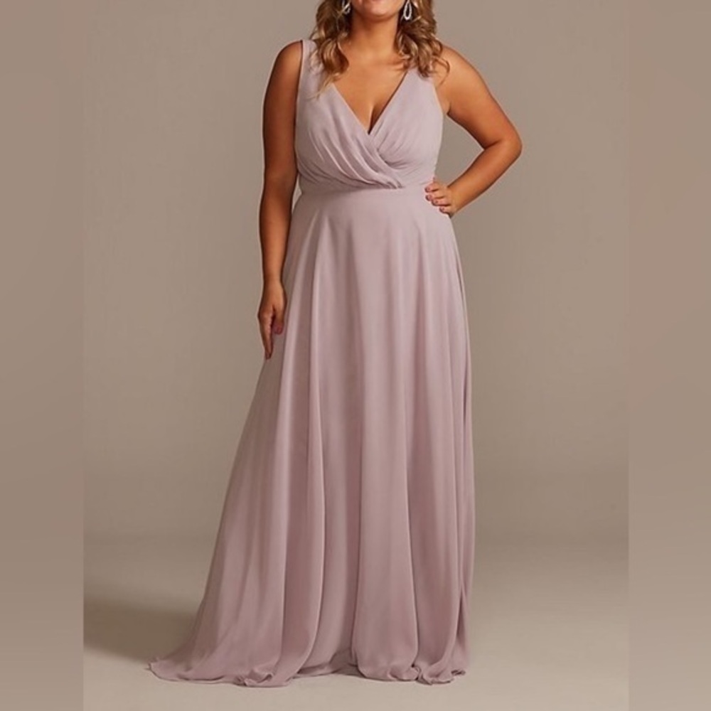CELEBRATE DB STUDIO v-neck tank full skirt bridesmaid dress in Quartz F20228